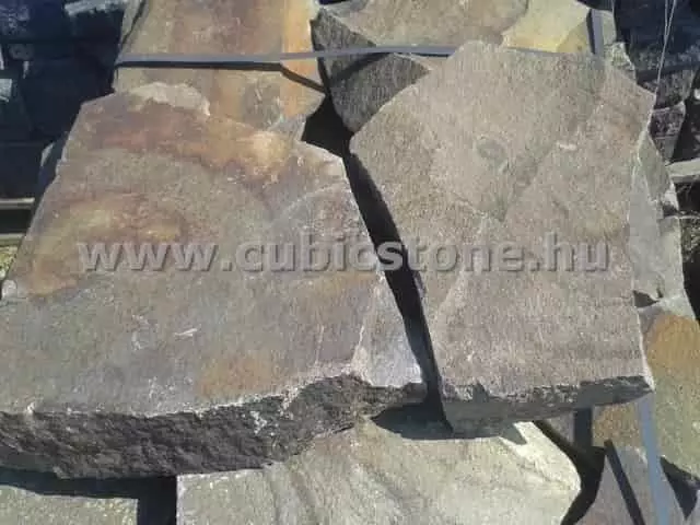aszimmetrikus andezit nagyméretű kőlapok