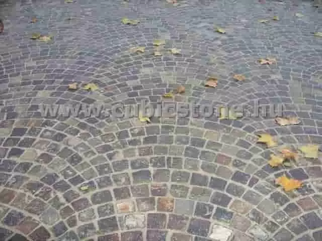andezit kocka, Rompox műgyanta fugáva andezit kockakő, Rompox műgyanta fugáva