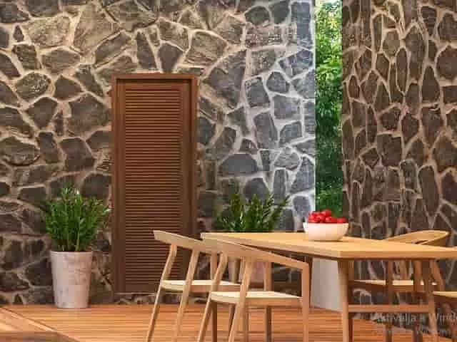 aszimmetrikus andezit falfedés