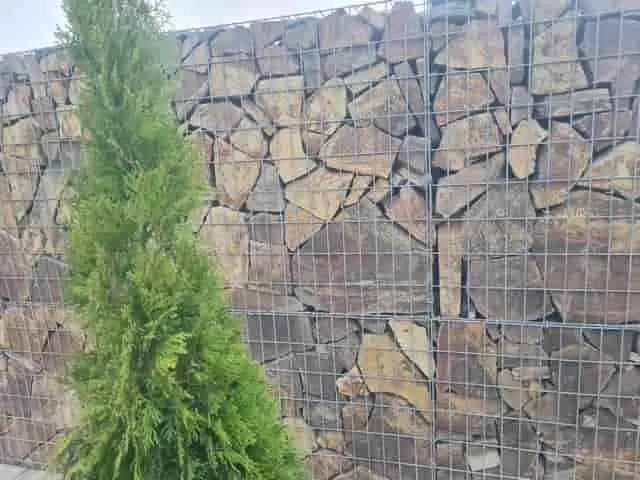 egyenetlen andezit szabálytalan hasított kő egyenetlen andezit szabálytalan hasított kő
