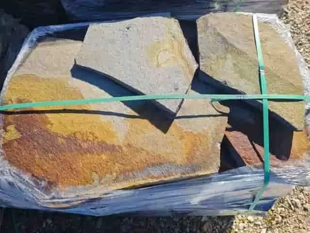 kőlapok nagyalakú andezitből kőlapok nagyalakú andezitből
